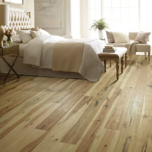 Bedroom Hardwood flooring |   CarpetsPlus COLORTILE & Wholesale Flooring 