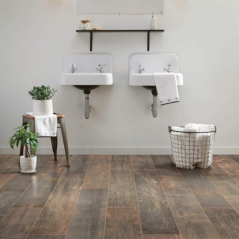 Small Bathroom Flooring | CarpetsPlus COLORTILE & Wholesale Flooring